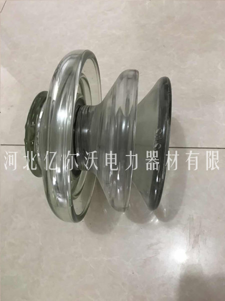 產(chǎn)品名稱(chēng)：玻璃針式絕緣子22
